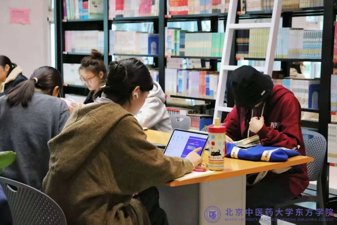 1282ed8334a611277c0a7c27bc7af6f1