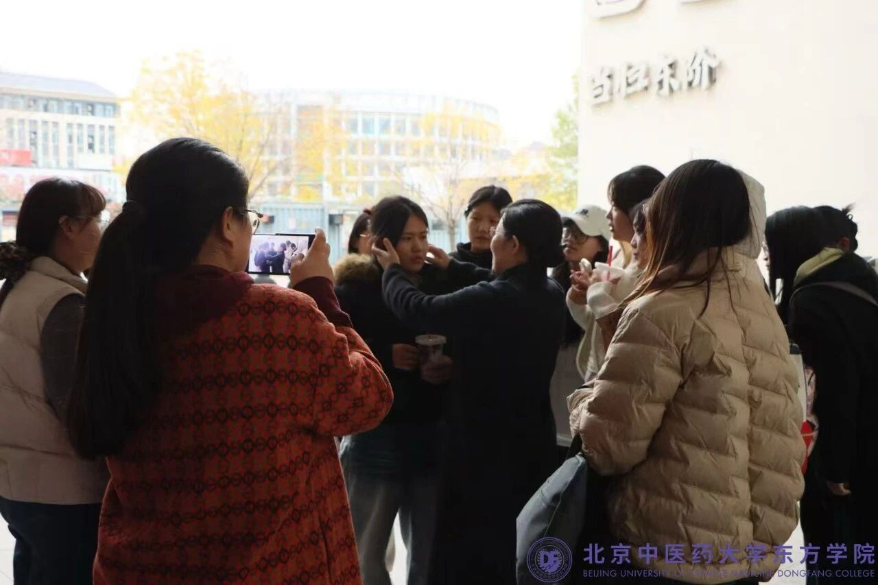 90b7481b7d56c32147820463b5945ffc